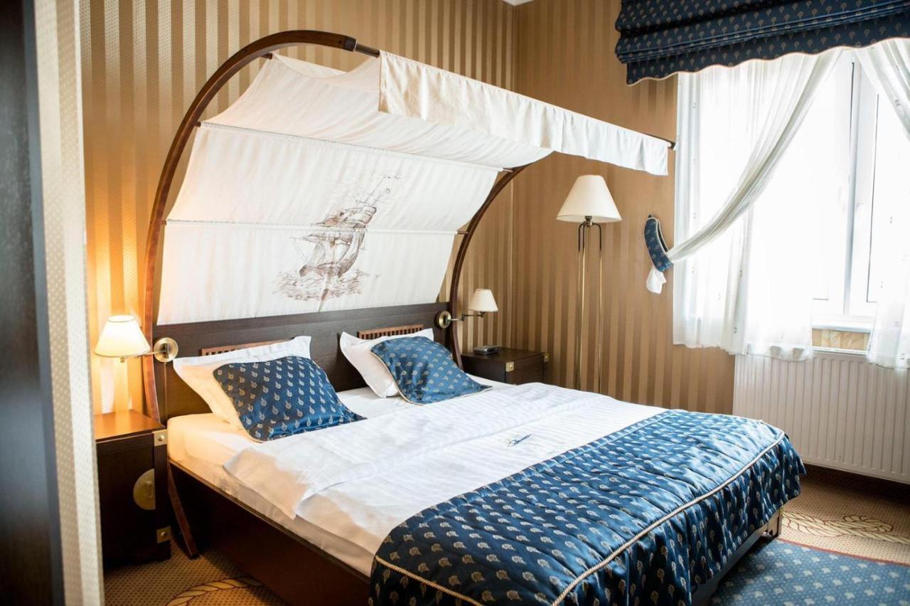 Hotel Shuma Dąbrowa Górnicza Exteriér fotografie