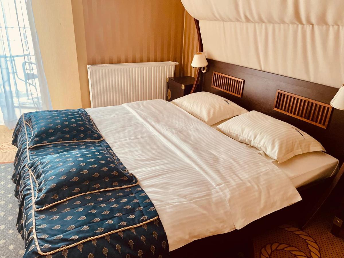 Hotel Shuma Dąbrowa Górnicza Exteriér fotografie
